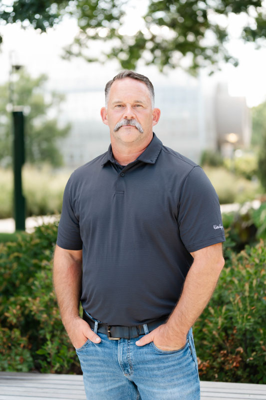 Camouflage Roofing & Construction Team Photo